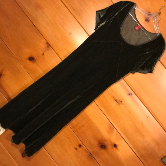 sundance velvet dress